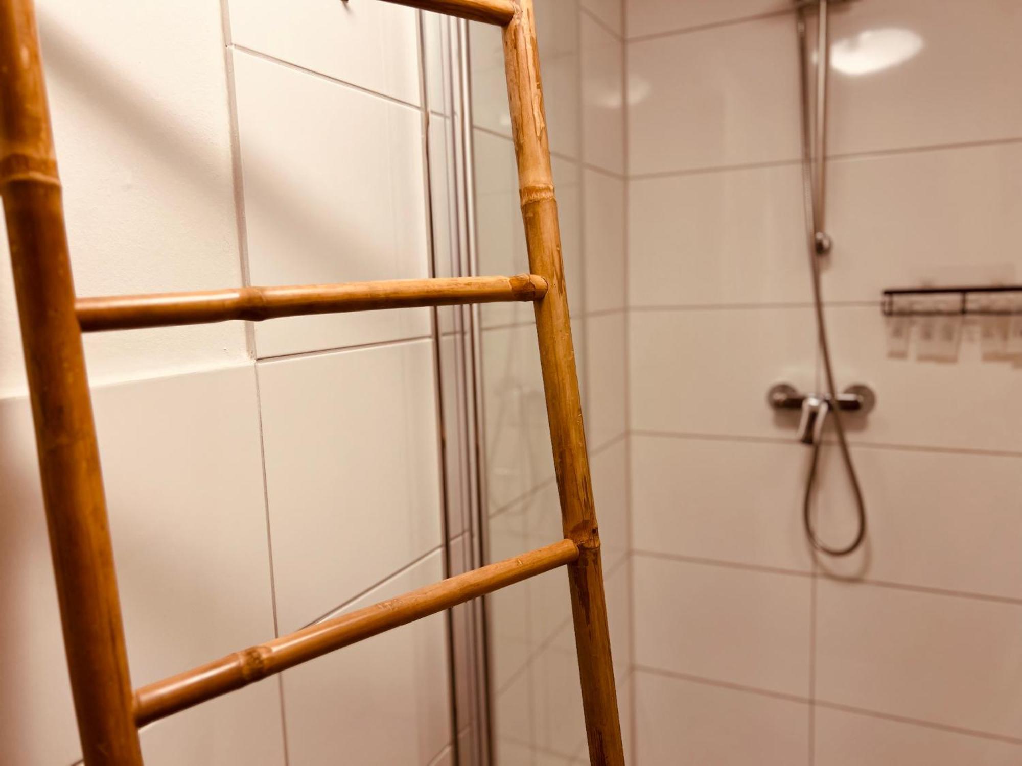 Ferienwohnung Cologne Luxe Living: Opulent Elegance Unleashed Exterior foto